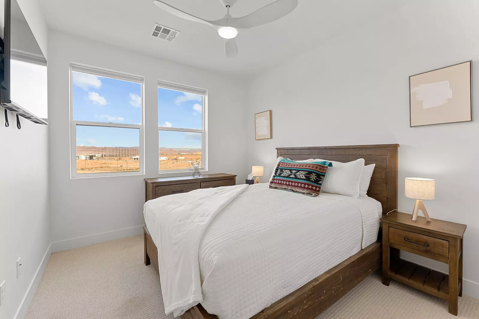 Queen Bedroom