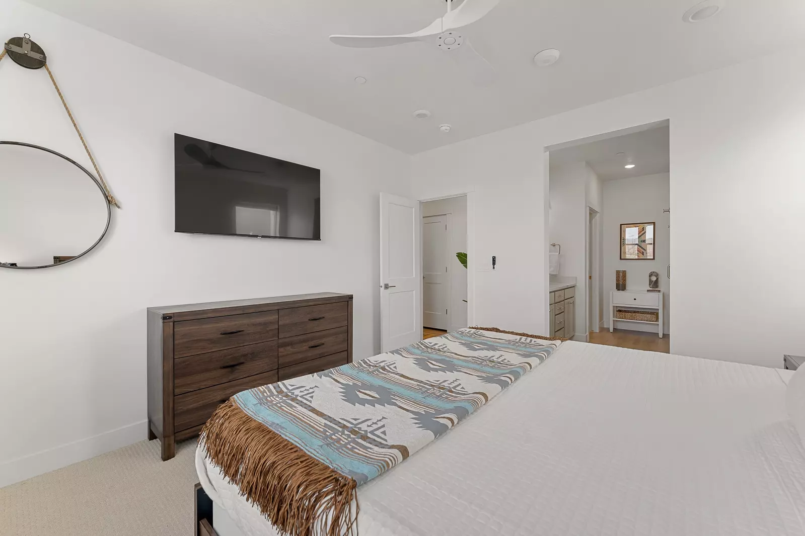 King Bedroom