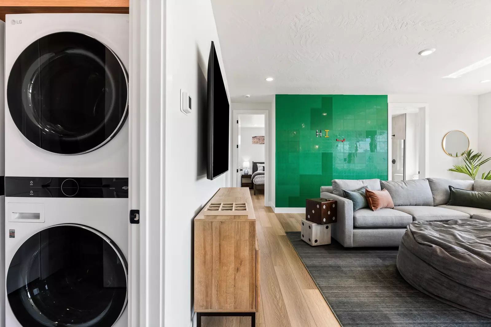 Washer and Dryer / Lego Wall