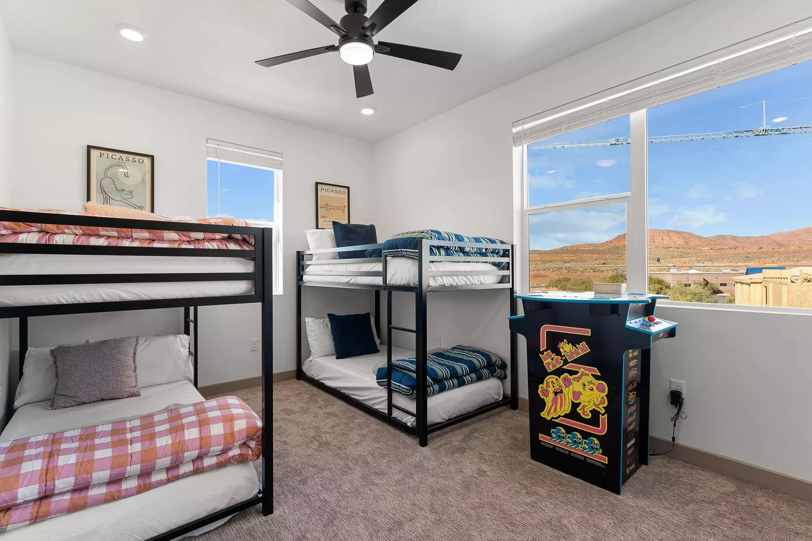 Twin/Twin Bunk Room - Arcade Game