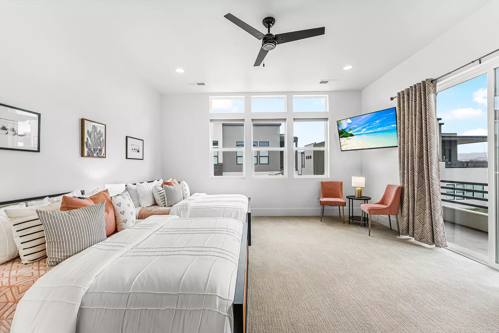 2 Queen Bedroom