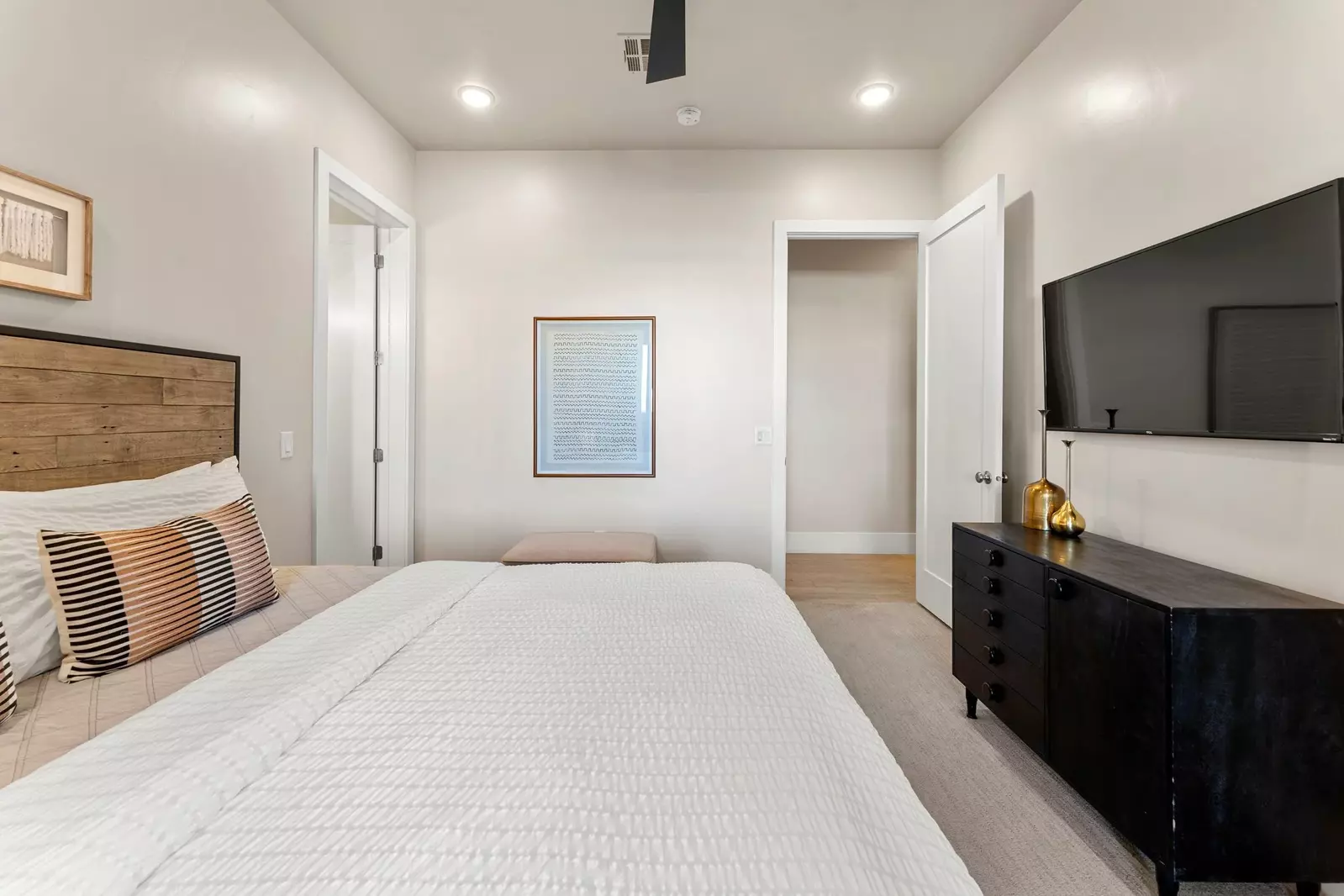 King Bedroom