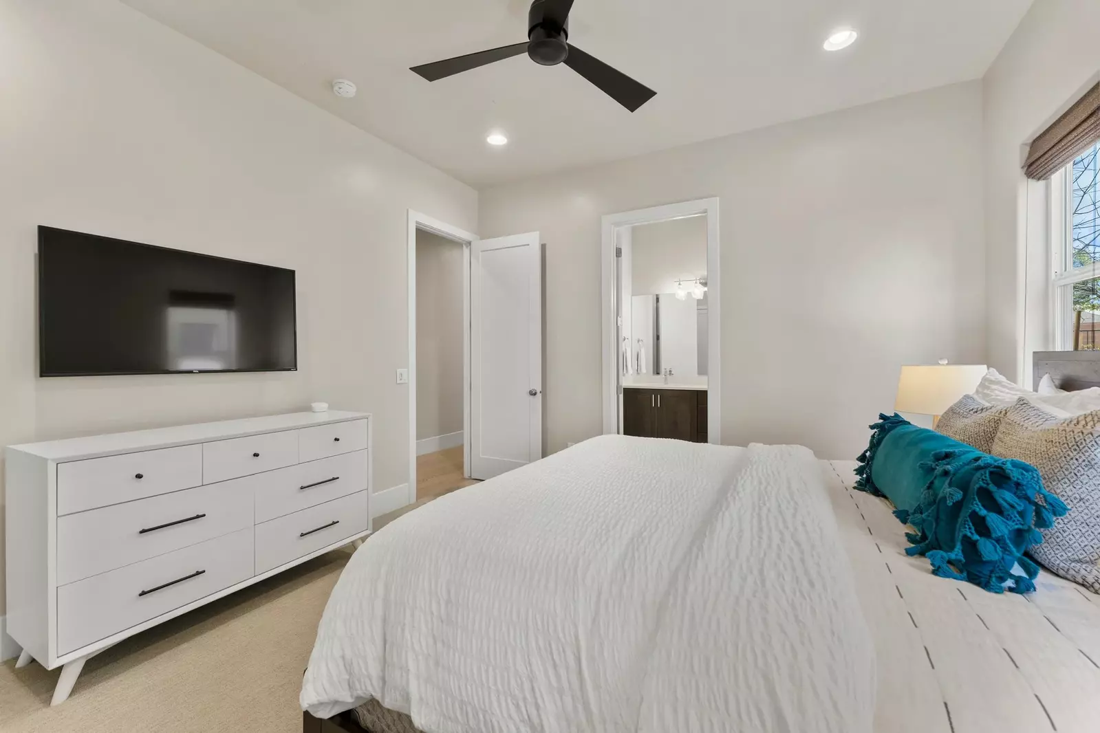 King Bedroom