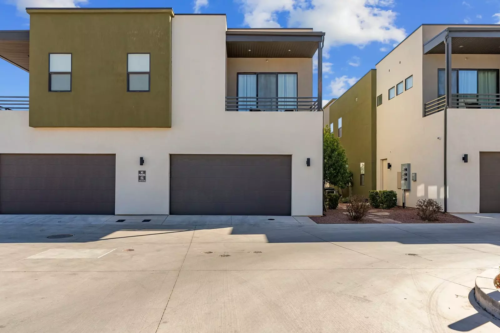 Double Car Garage