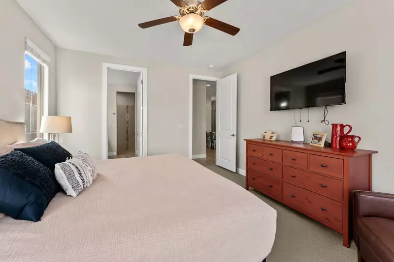 King Bedroom