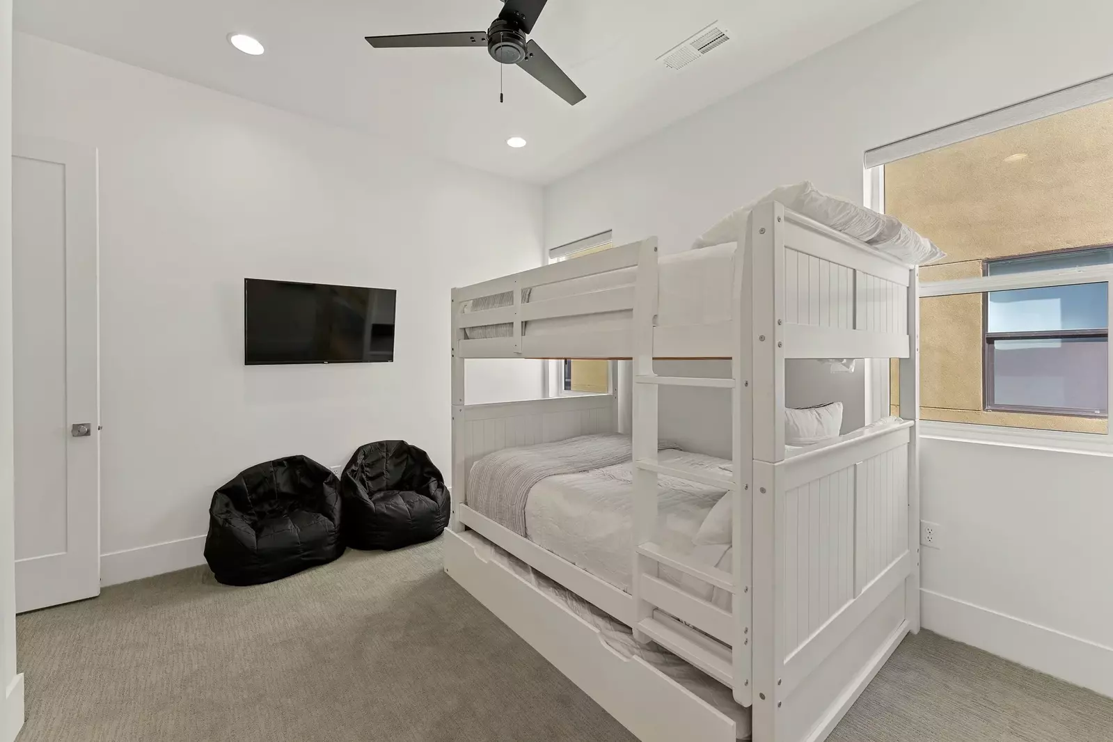 Double/Double Bunk w/ Twin Trundle