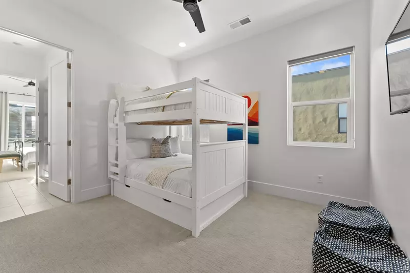 1 Full/Full, 1 Twin Trundle Bedroom