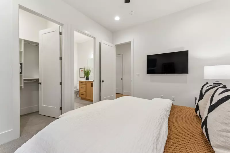 King Bedroom