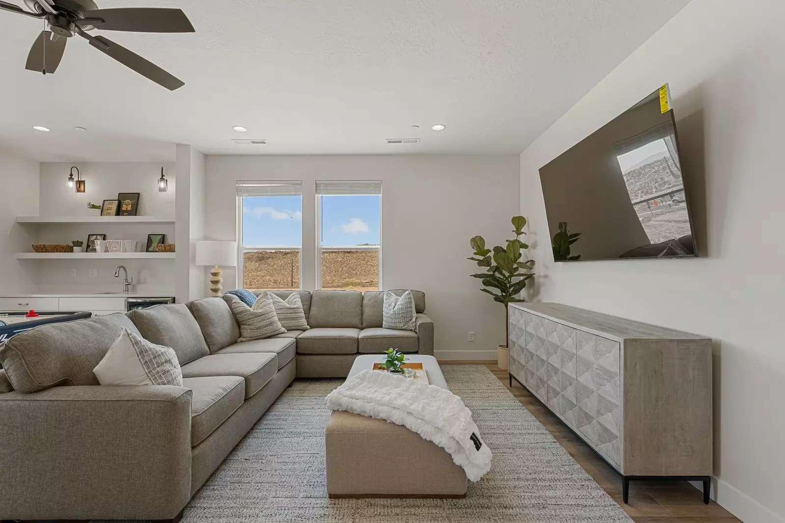2nd Floor Loft
