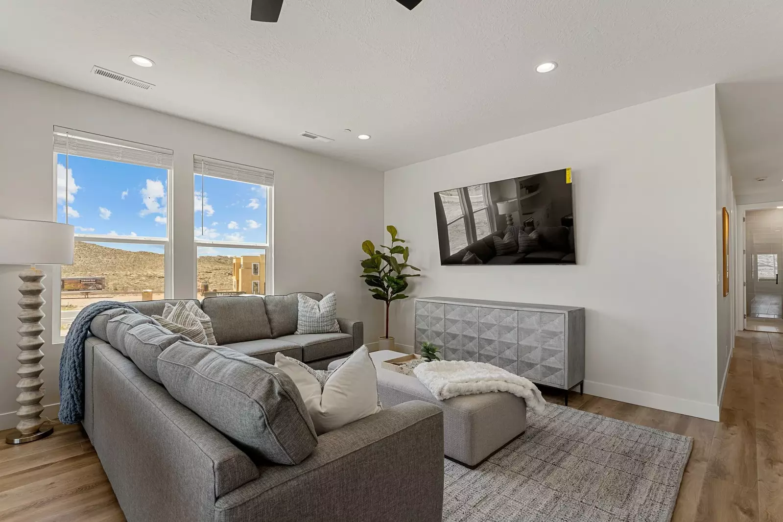 2nd Floor Loft