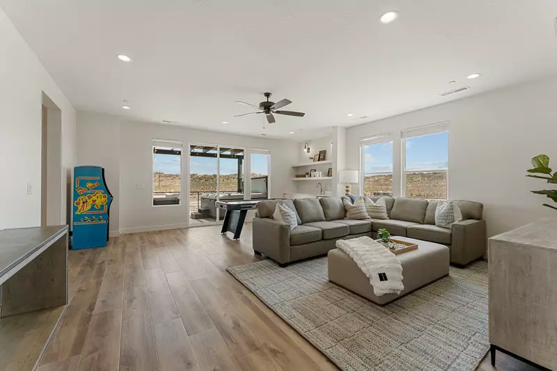 2nd Floor Loft
