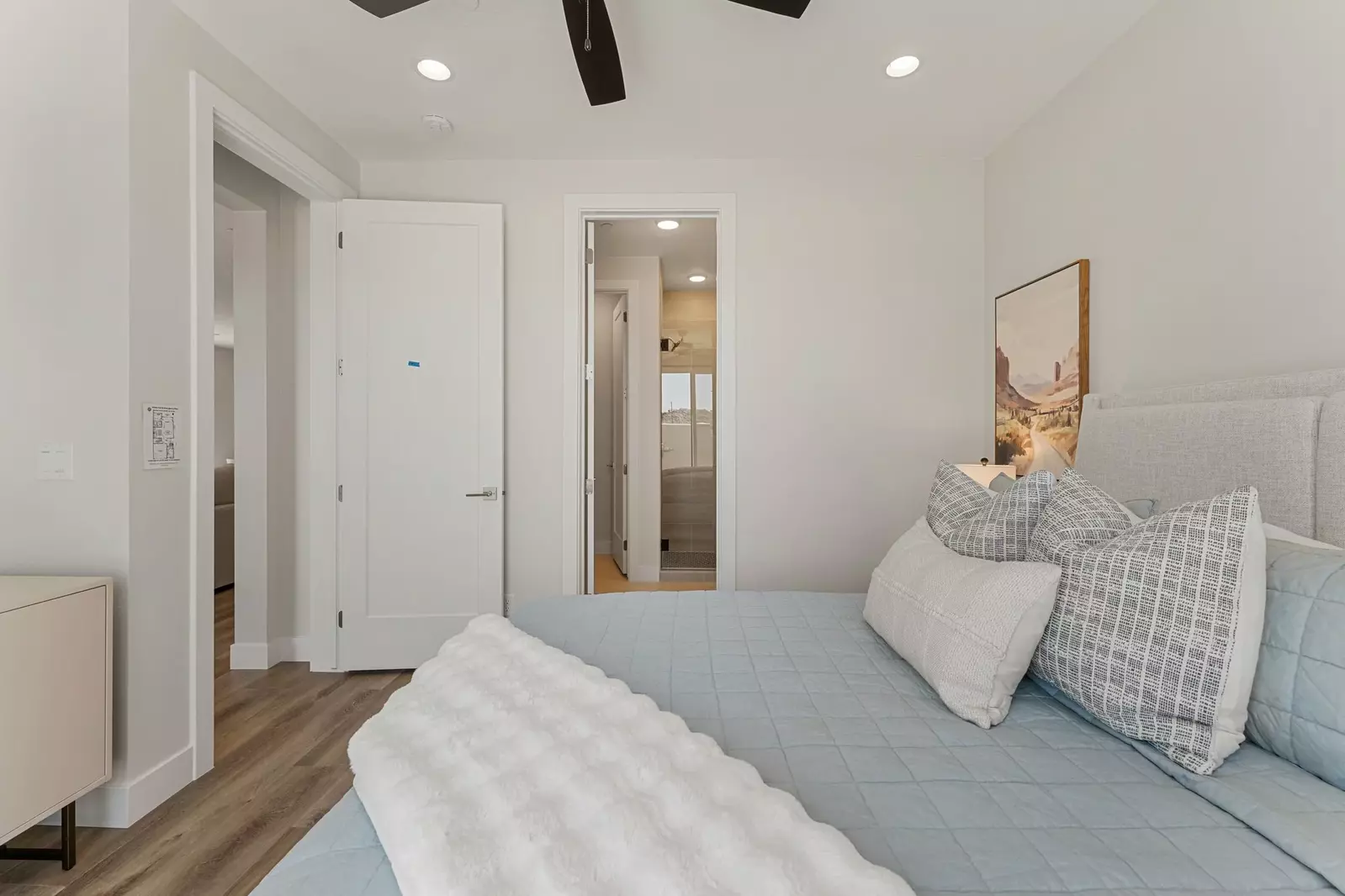 Queen Bedroom