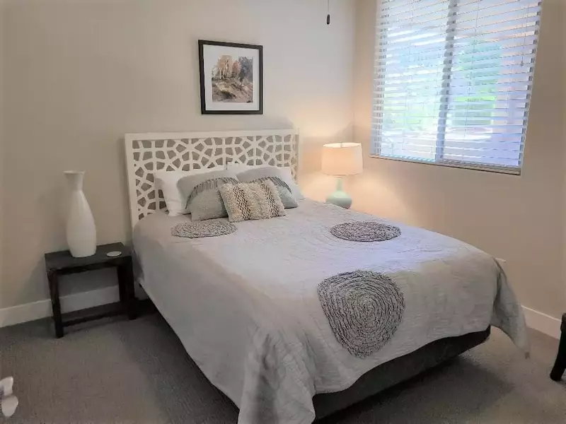 Unit 2 Queen Bedroom
