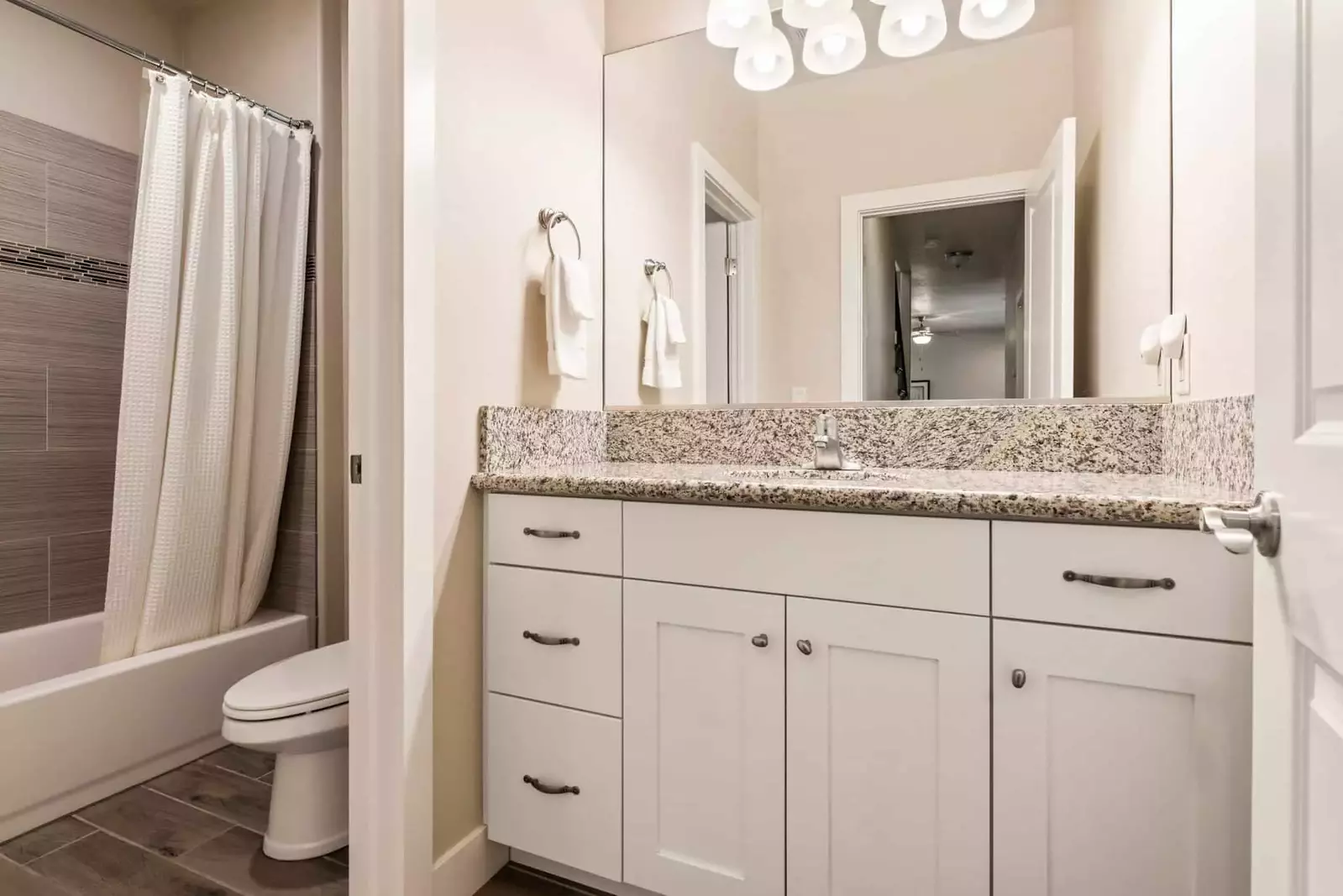 Unit 2 Bathroom