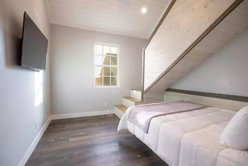 Bedroom with loft
