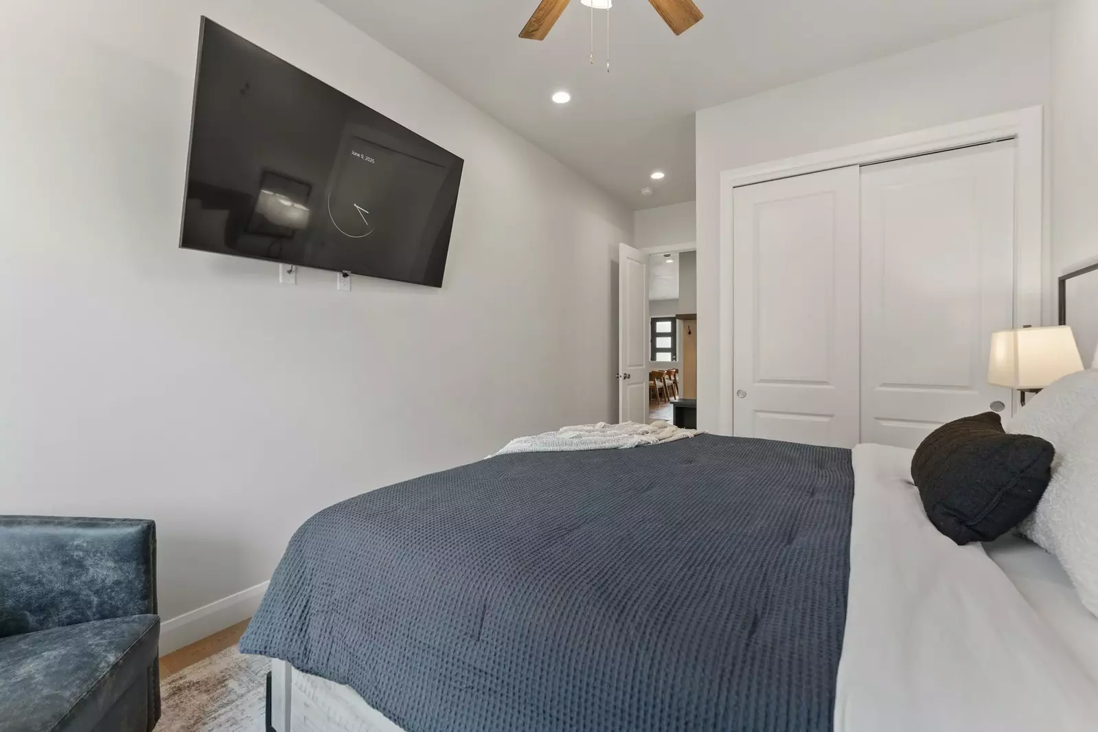 King Bedroom
