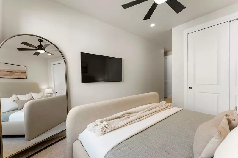 King Bedroom