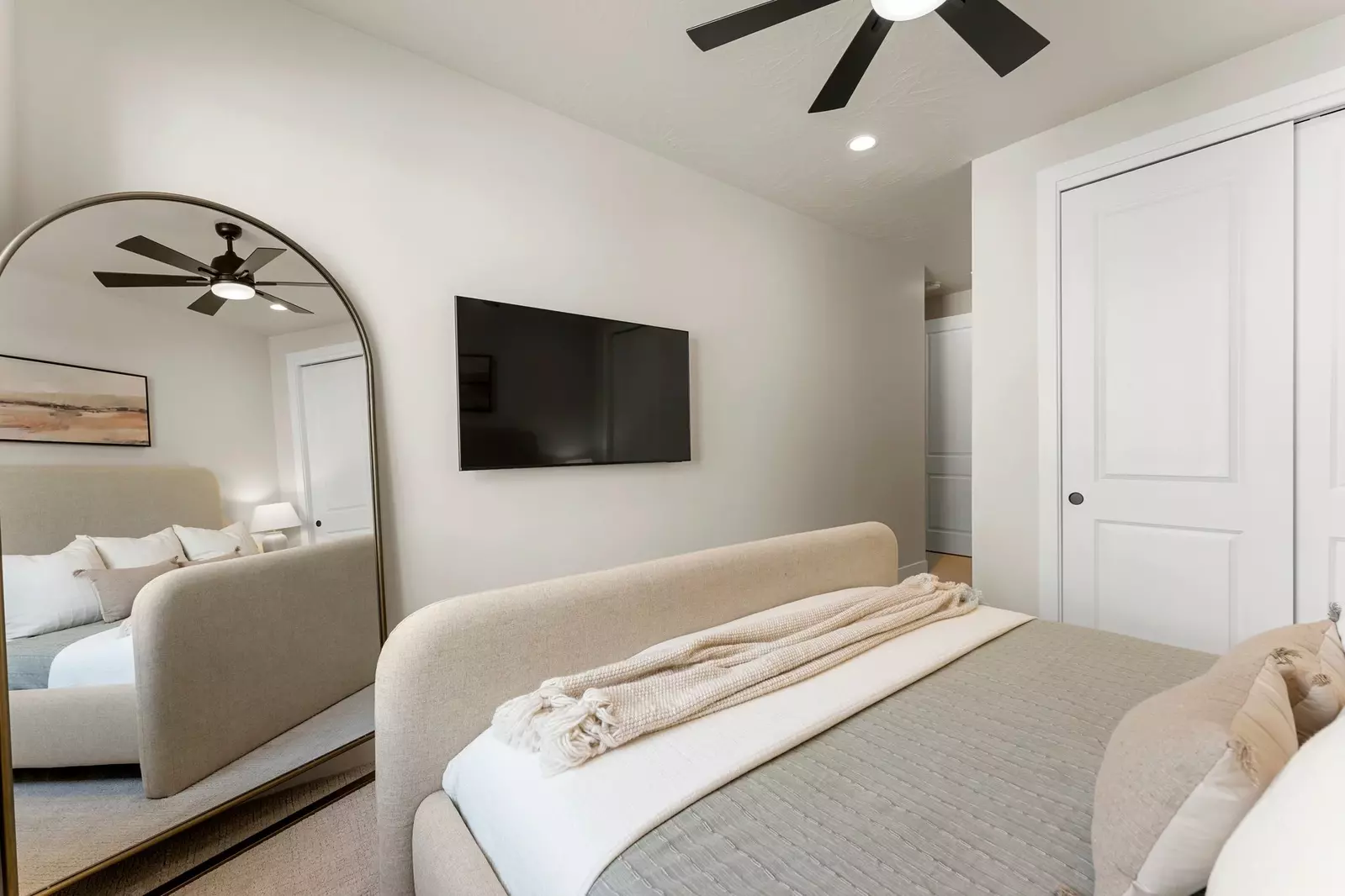 King Bedroom