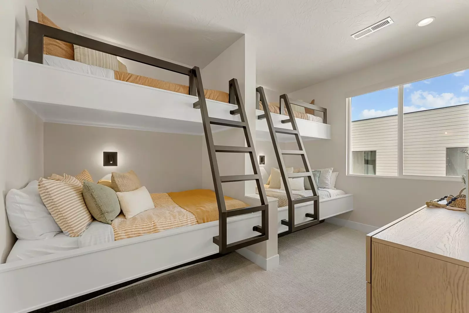 2 Twin/Full Bunks + 2 Twins