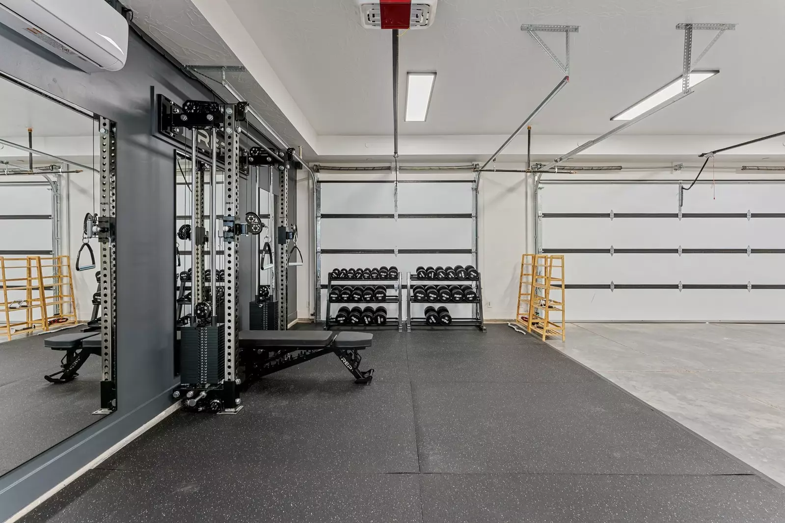 Garage/Gym