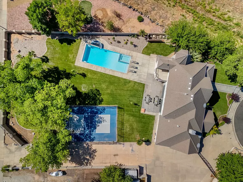 Private Pool