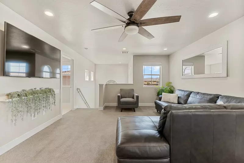2nd Floor Loft