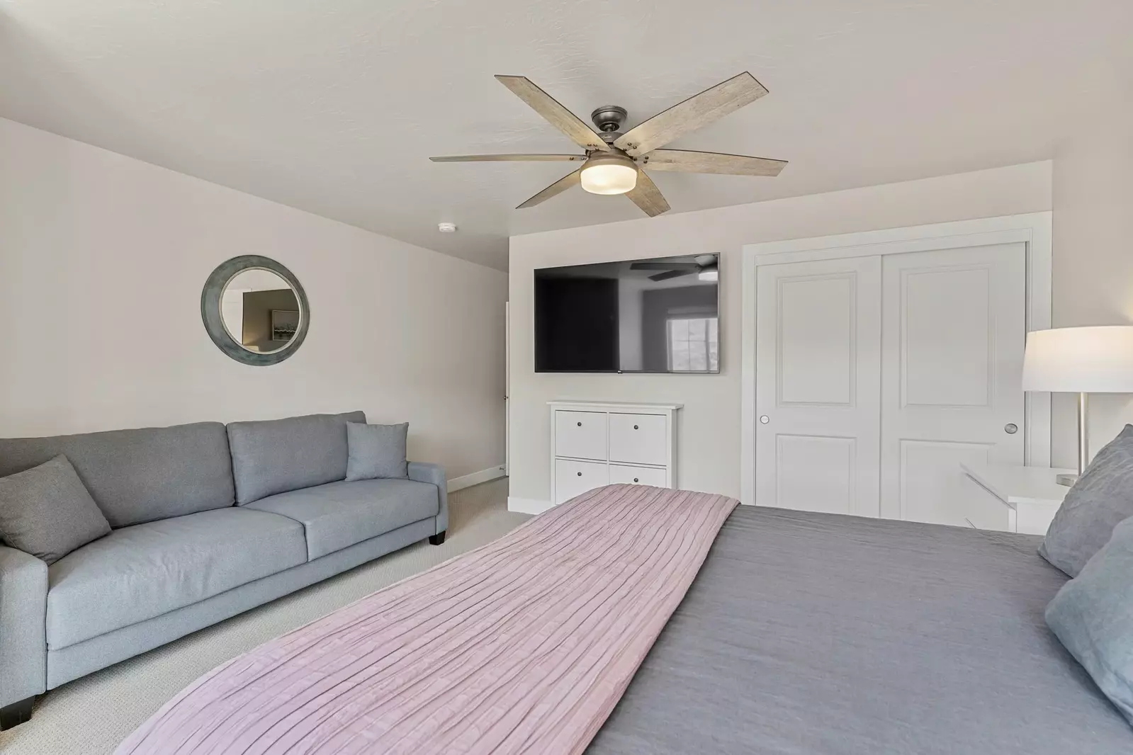 King Bedroom