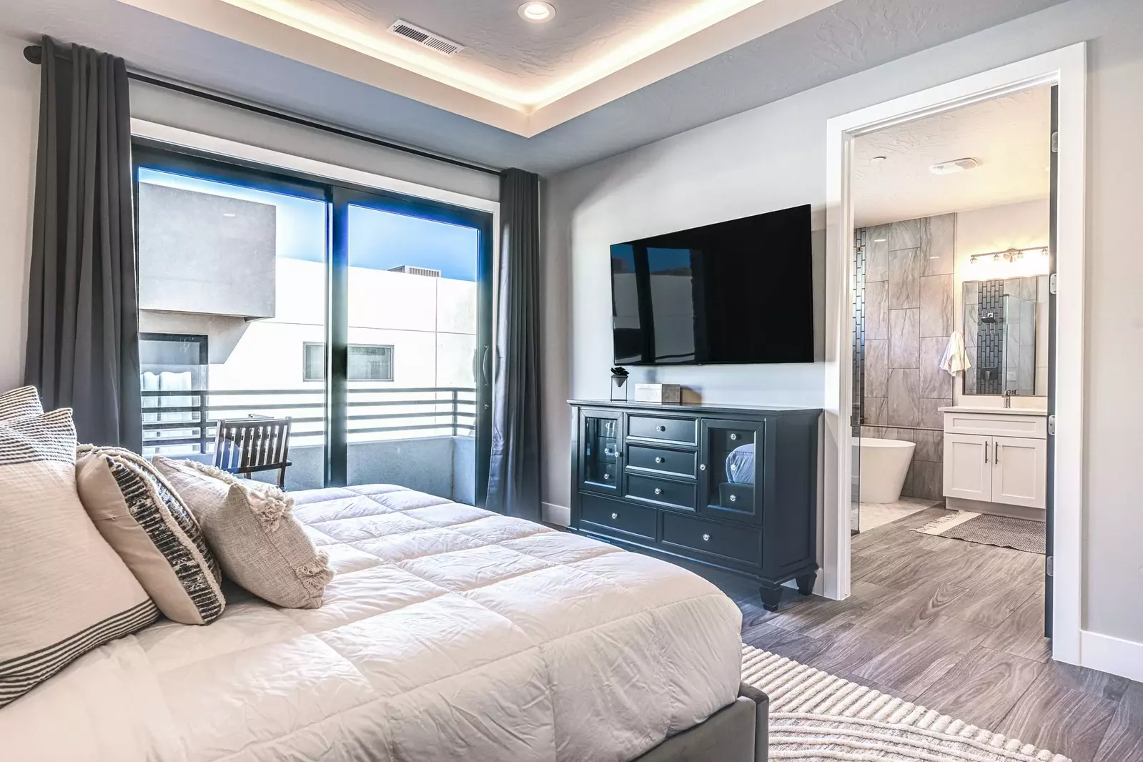 King Bedroom