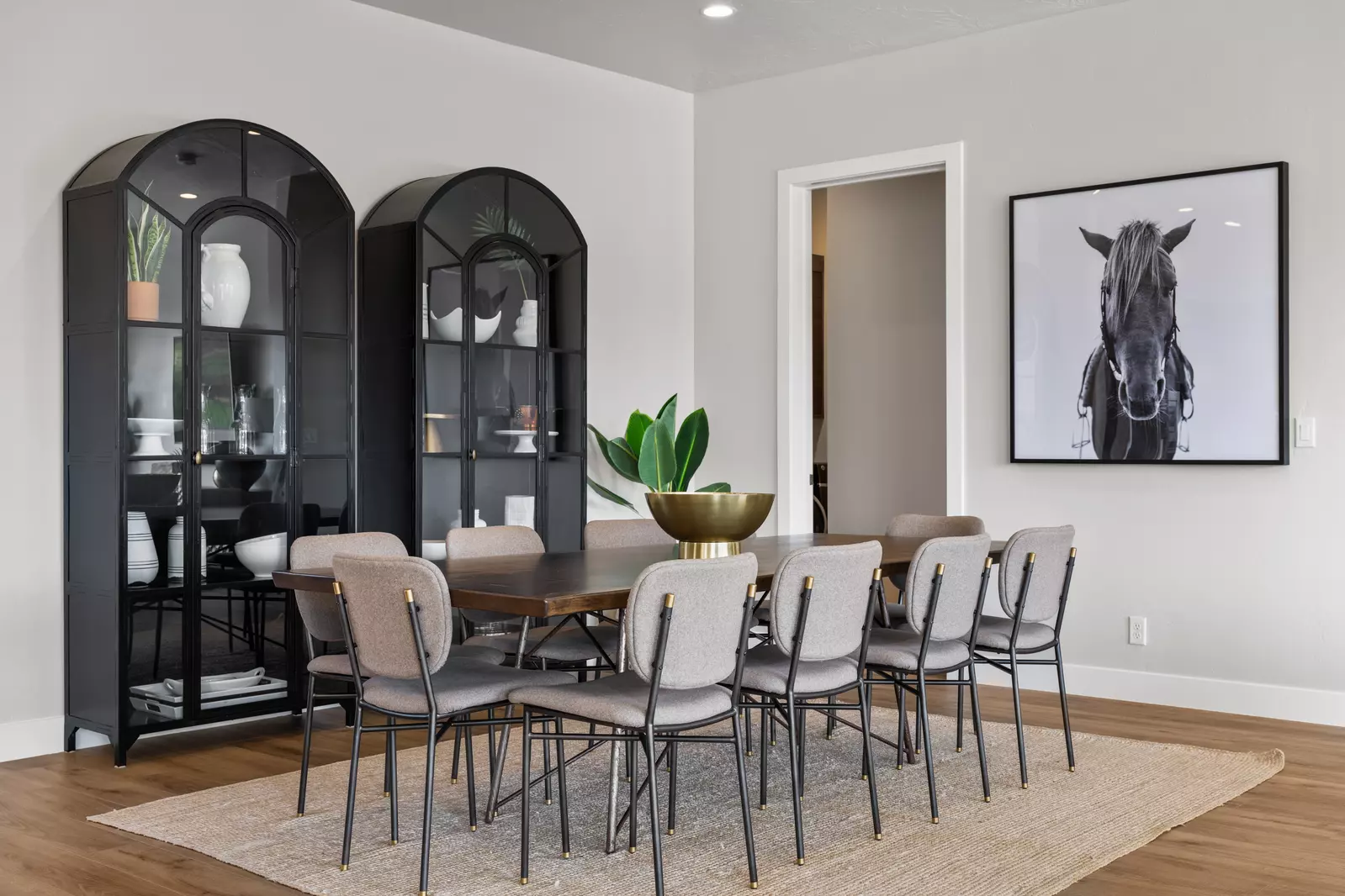 House 2: Dining Room