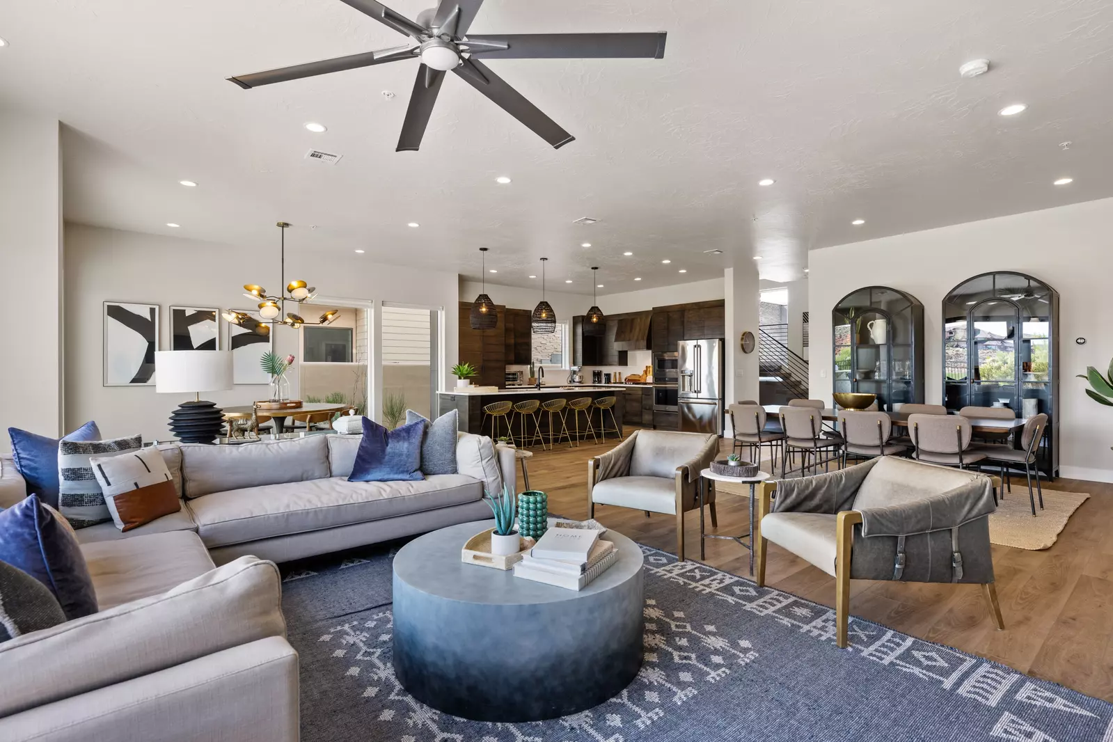 House 2: Living Room