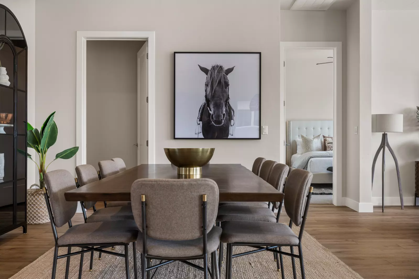 House 2: Dining Room