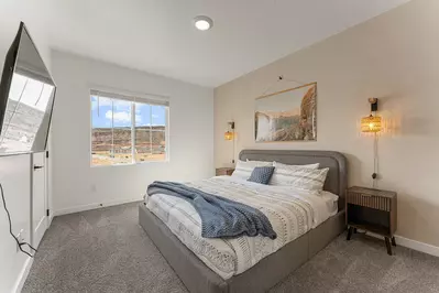 King Bedroom