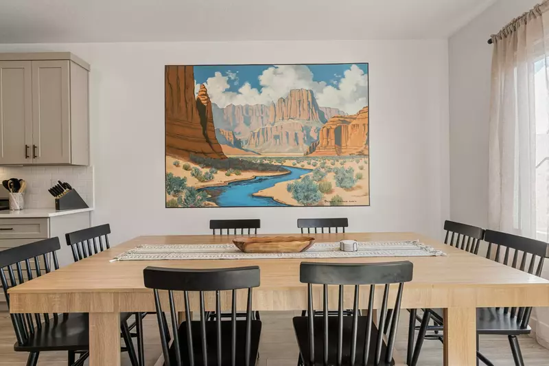Dinning Table