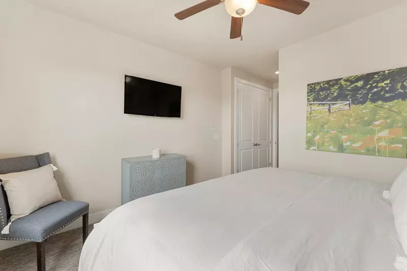 King Bedroom