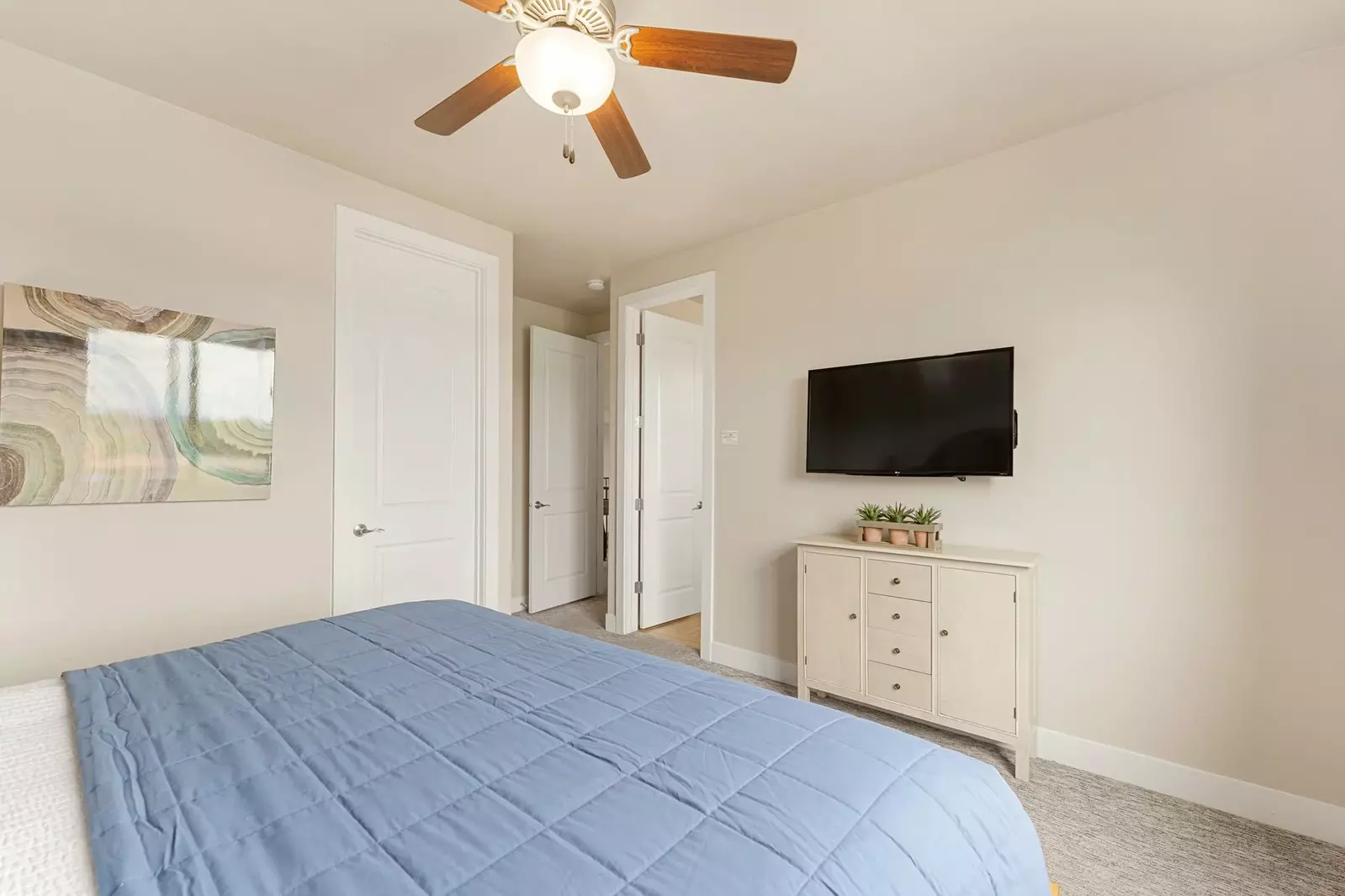 King Bedroom