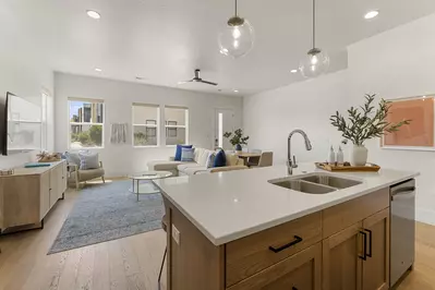 Kitchen/Living Room