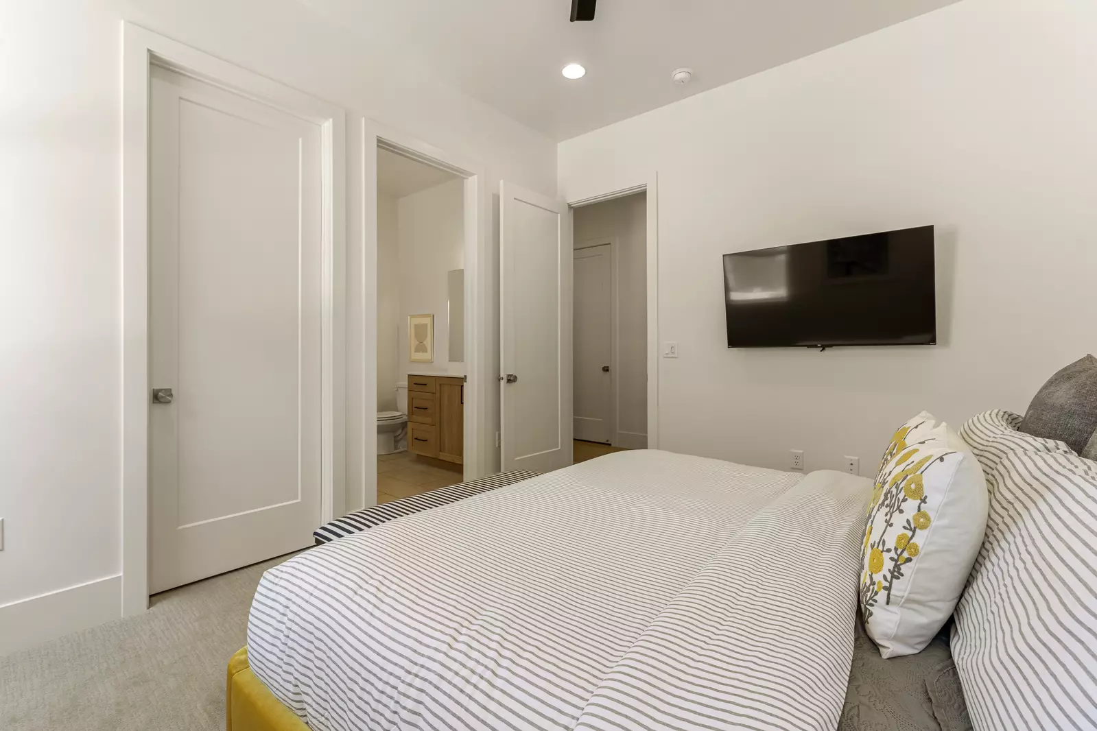 King Bedroom
