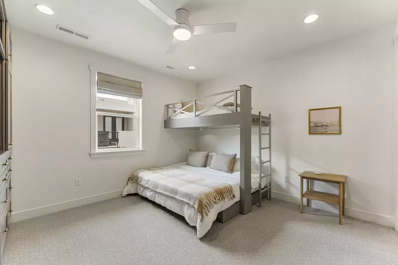 Twin/King Bunk Bed