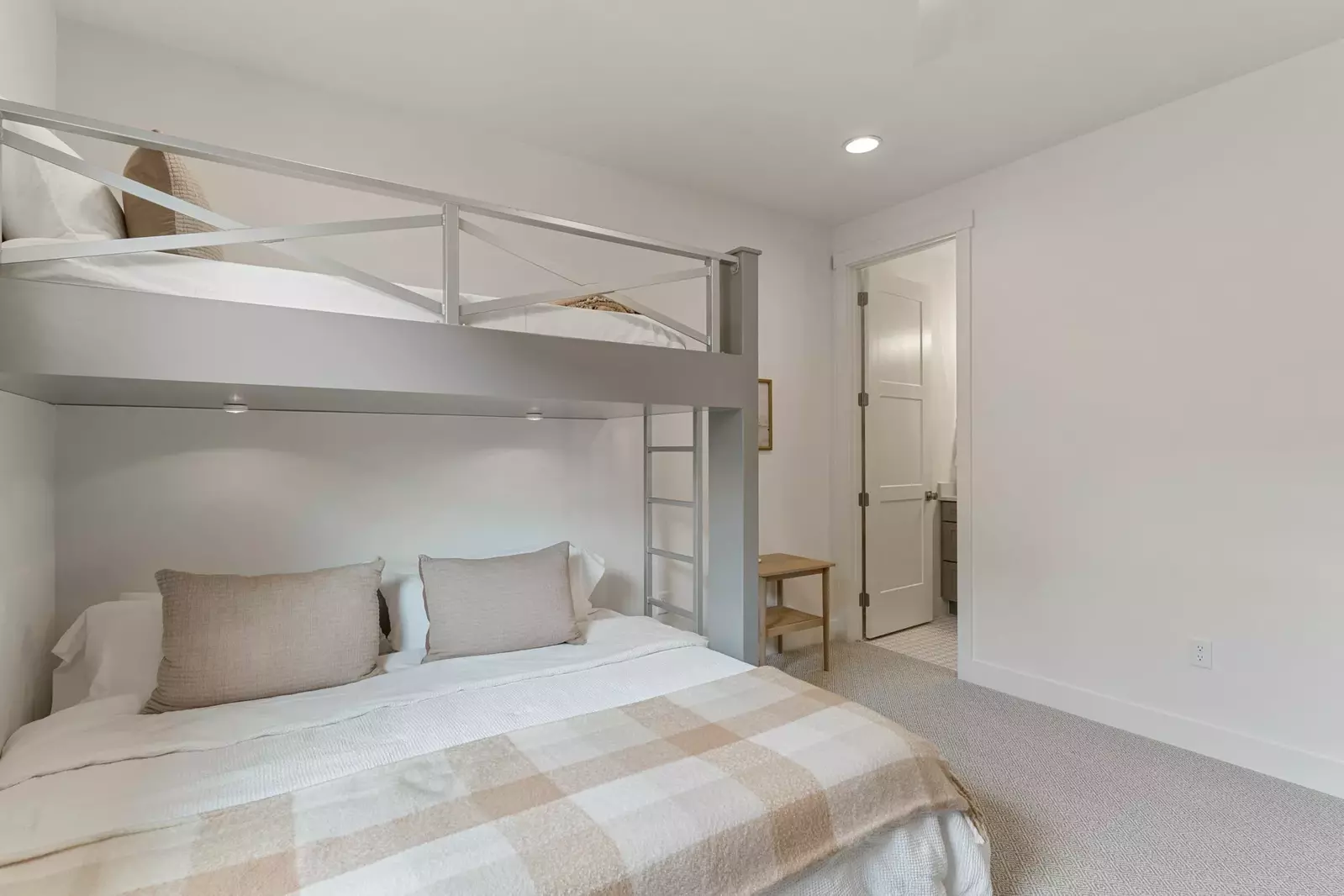 Twin/King Bunk Bed