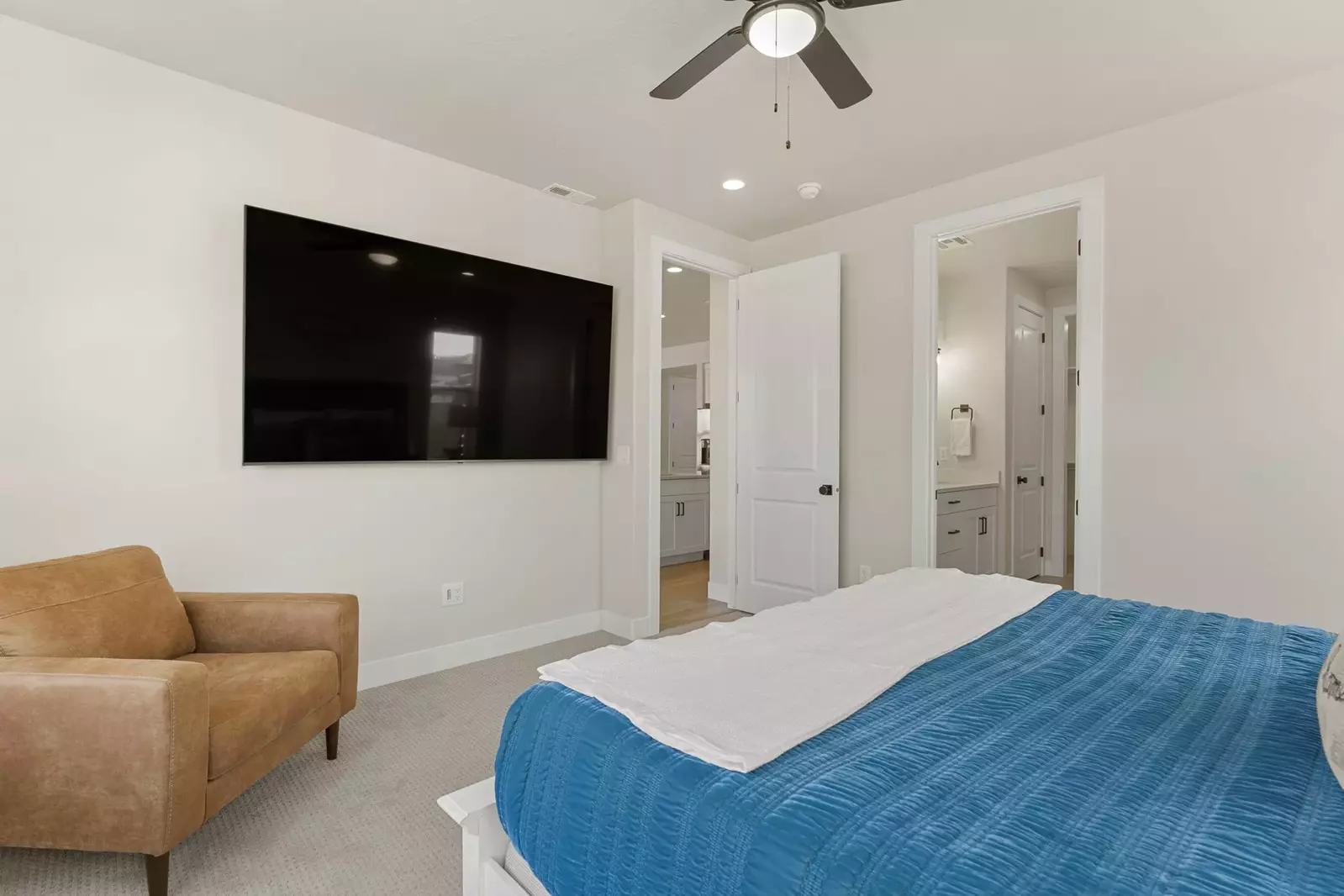 King Bedroom