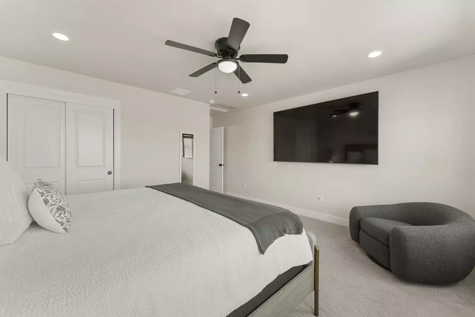 King Bedroom