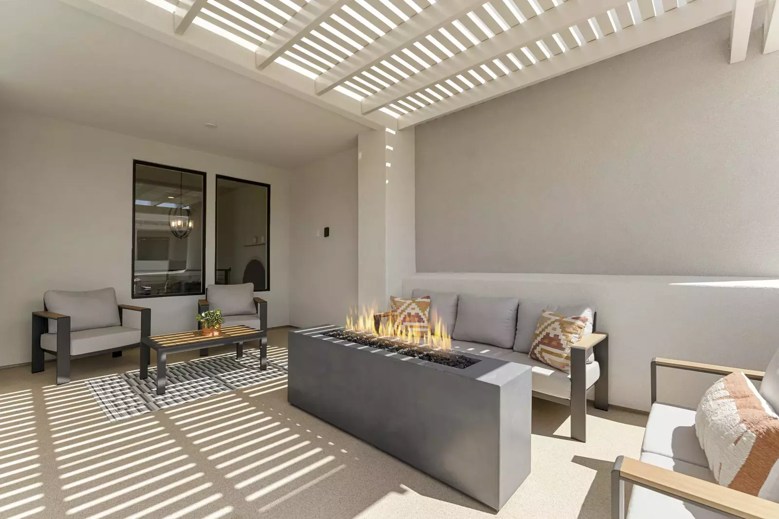 Private Hot tub + Fire Pit