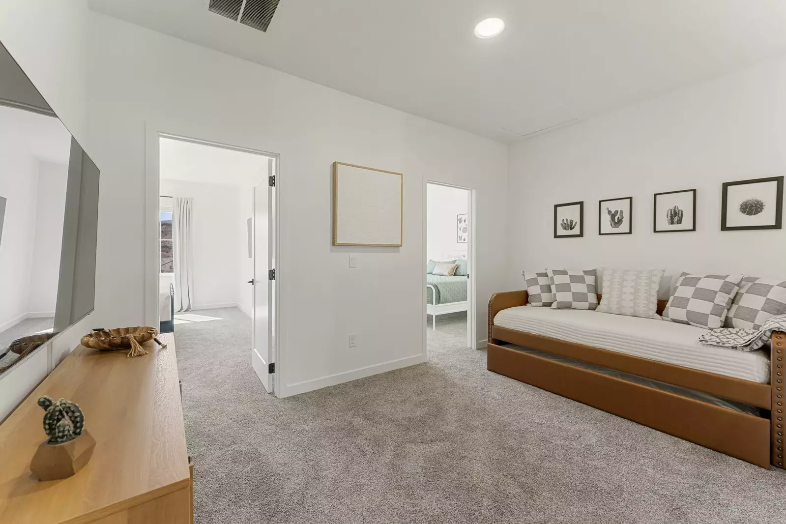 Loft: Twin Bed + Twin Trundle