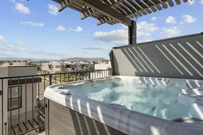 Private Hot Tub