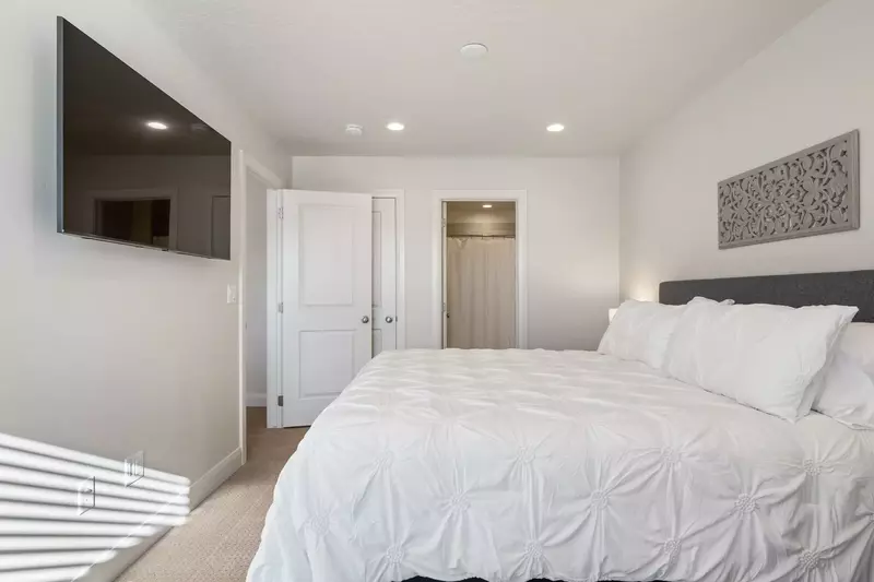 King Bedroom