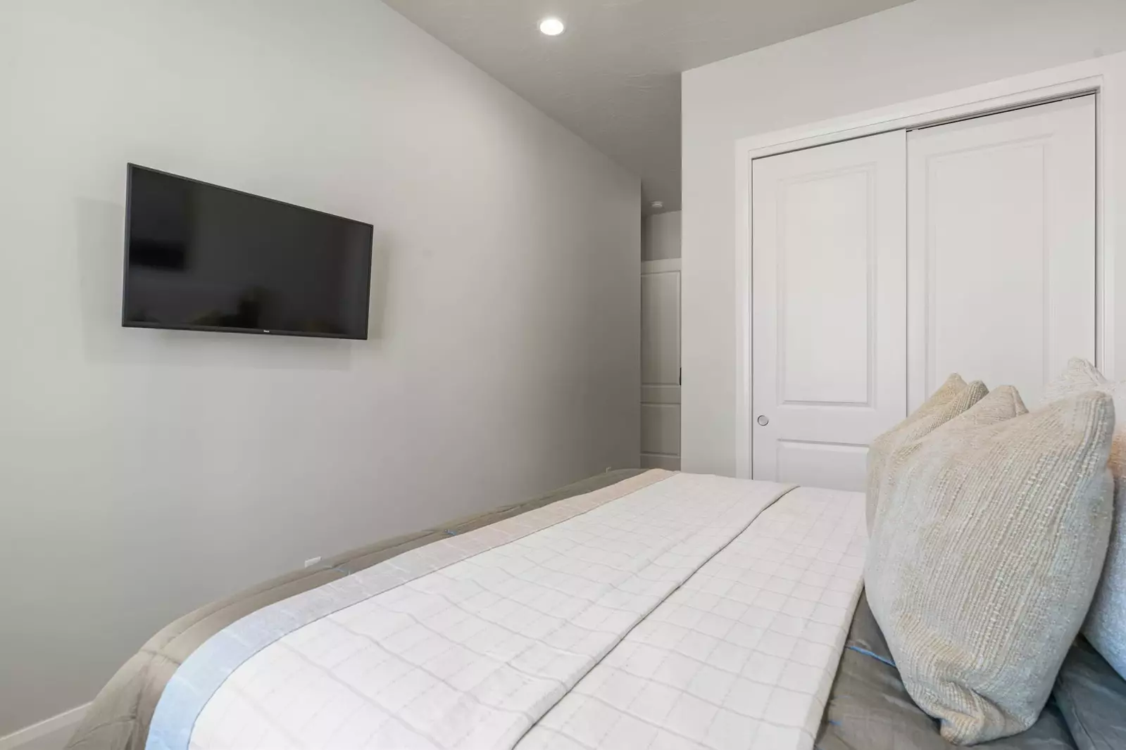 King Bedroom