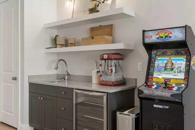3rd Floor Family Room