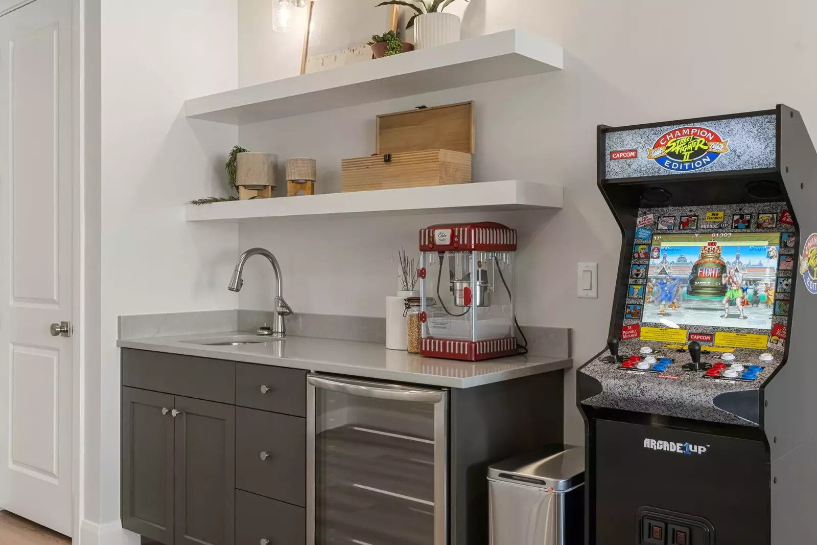 3rd Floor Family Room
