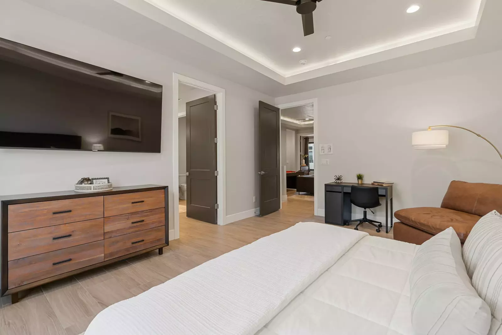 King Bedroom