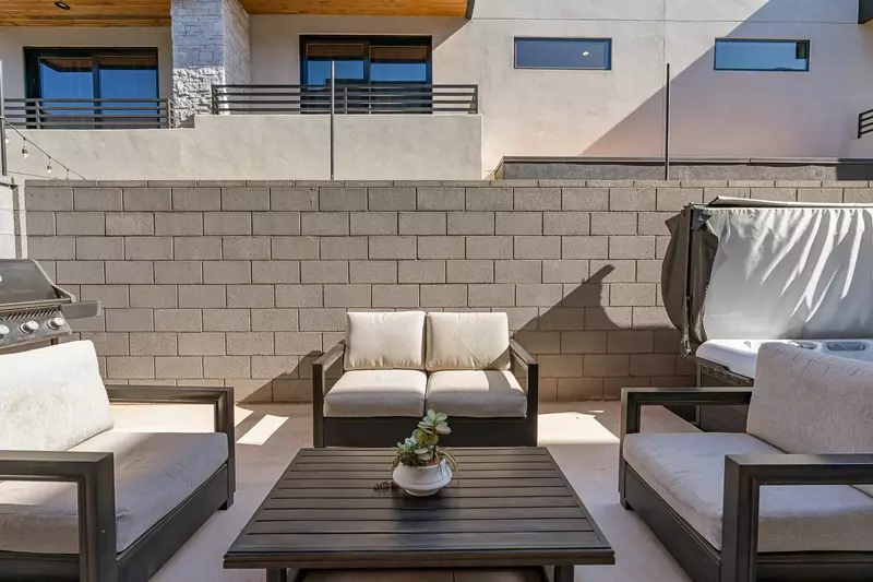 Outdoor Seating